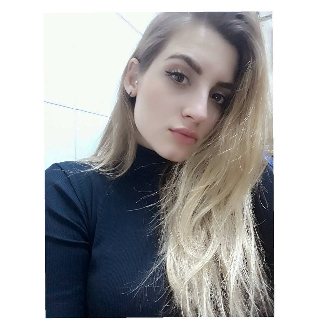 Yağmur Banda Kimdir Kaç Yaşında, Boyu, Vikipedi, Biyografisi Yağmur Banda Kimdir Kaç Yaşında, Boyu, Vikipedi, Biyografisi